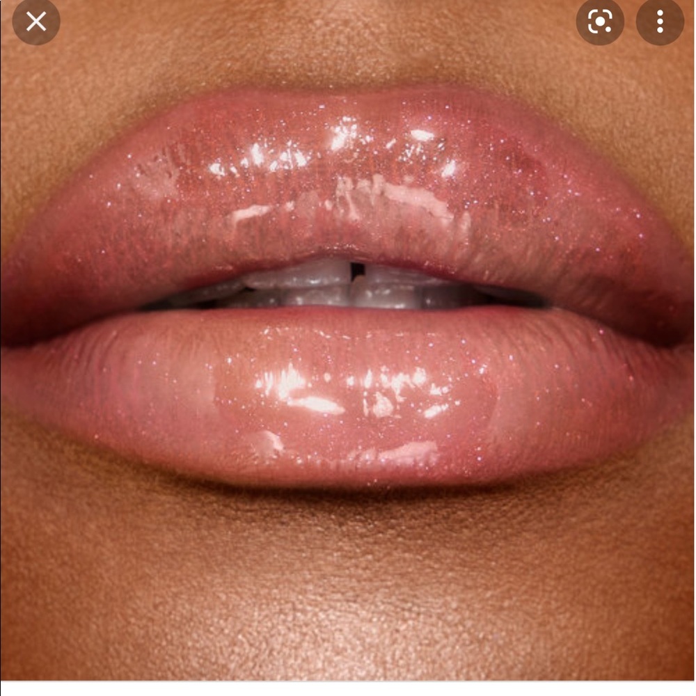 Charlotte Tilbury jewel lips lipgloss in blush gold
